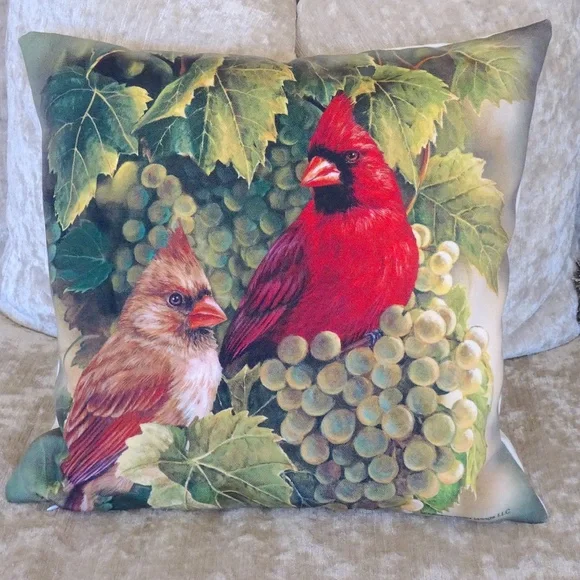 Danbury Mint Millette Wild Wings Cardinal Bird Grapes Decorative Accent Pillow - Picture 6 of 7